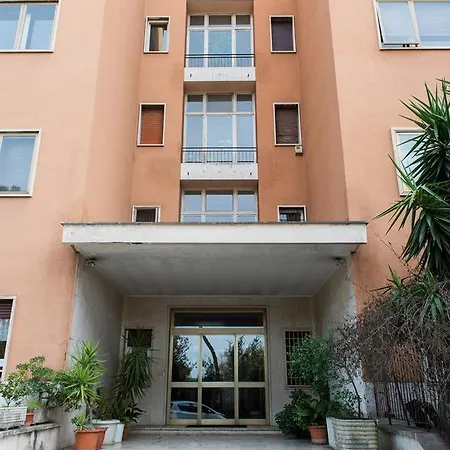 Apartamento Colosseo Apt. *